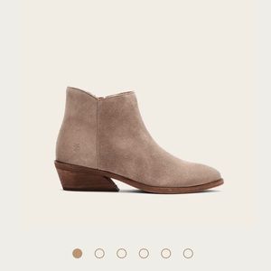 FRYE Bootie Inside Zip